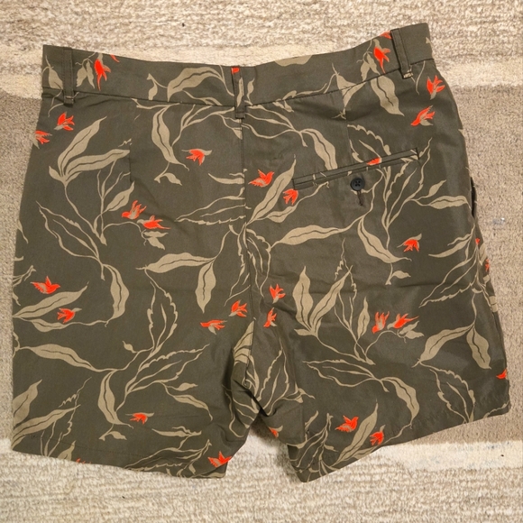 NWT Rag & Bone Army Floral Jackson Shorts sz 32 - Picture 2 of 5